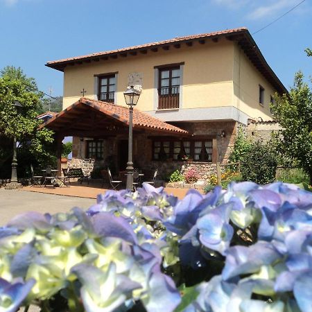Hotel Rural La Casona Del Fraile Colunga Eksteriør billede